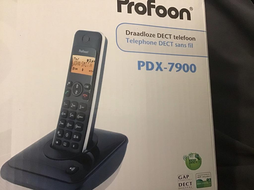 Profoon PDX-7900 DECT telefoons - 4 handsets, 2 basisstation, Ophalen of Verzenden, Gebruikt, 4 handsets of meer