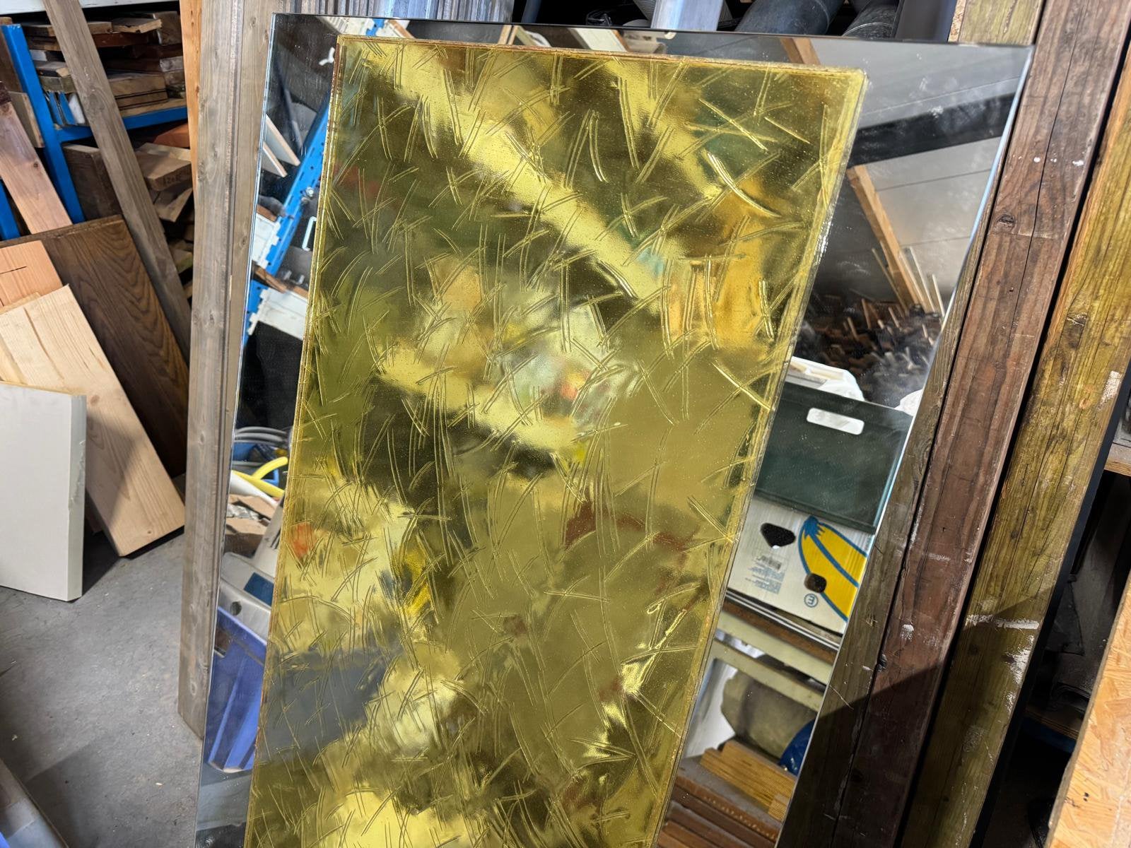 2 x glas guss antiek geel / kriskras /vintage brocante /, Ophalen, Gebruikt