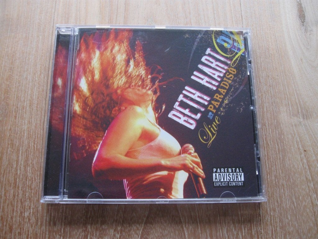 CD Beth Hart - Live at Paradiso, Ophalen of Verzenden, Zo goed als nieuw, Poprock, Live-album