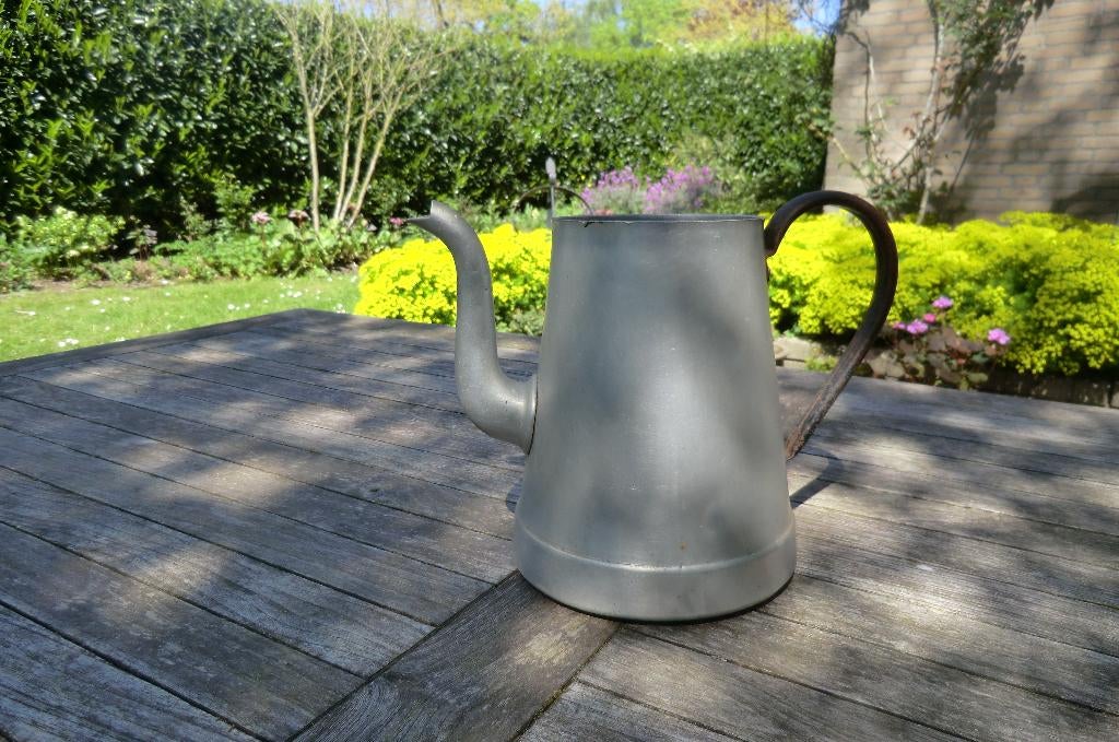 theepot van aluminium of zink - zonder deksel, Ophalen of Verzenden