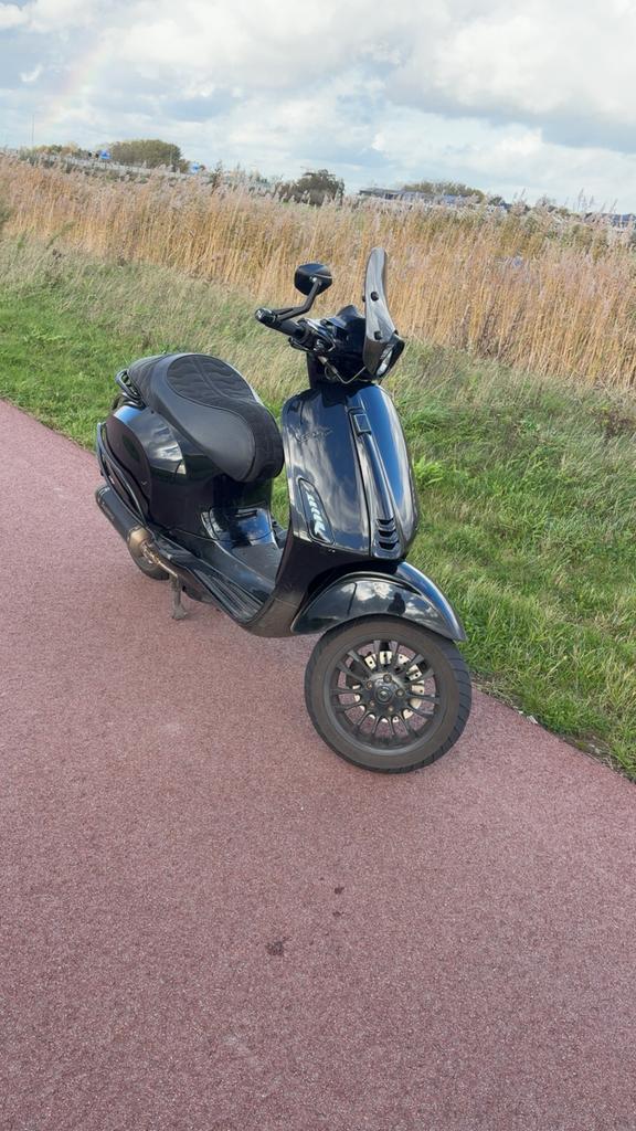 Akrapovic e4 iget, Ophalen of Verzenden, Zo goed als nieuw, Benzine, Overige modellen