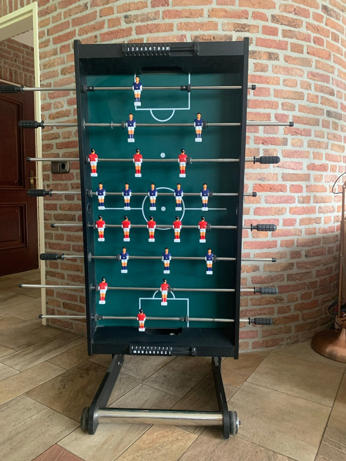 Tafelvoetbaltafel - Plezier voor jong en oud!, Kinderen en Baby's, Speelgoed | Voetbaltafels, Ophalen, Zo goed als nieuw