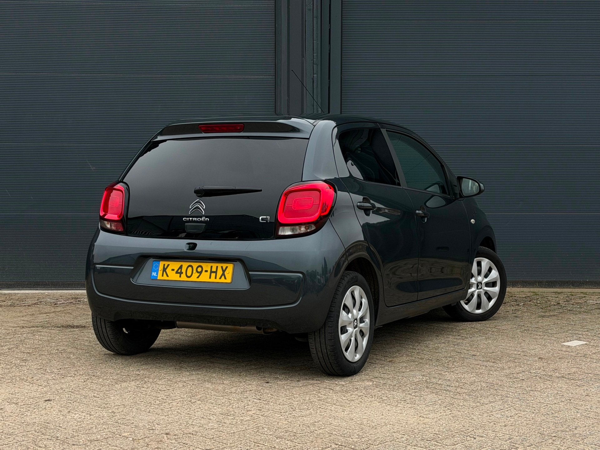 Citroen C1 1.0 | Airco | Bluetooth | E-Pakket | Cruise |, Auto's, Voorwielaandrijving, Gebruikt, Euro 6, 4 stoelen