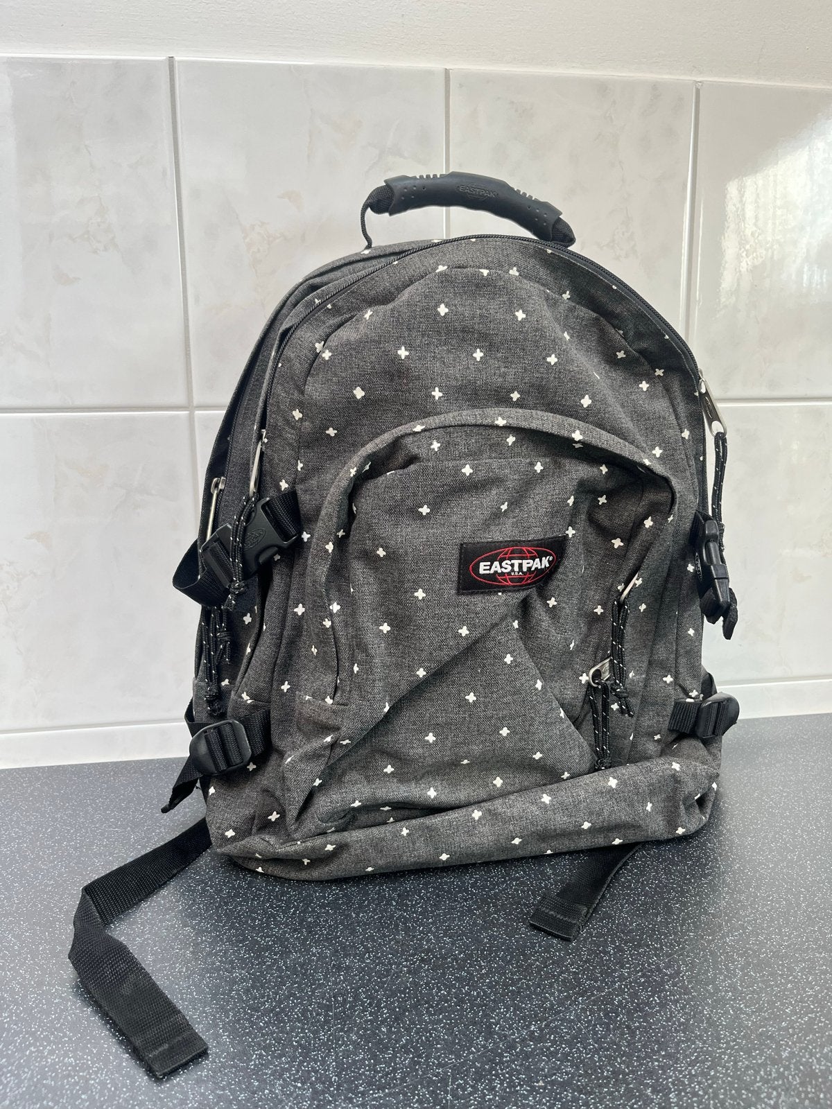 Eastpak rugzak - Ideaal voor school, nog in goede staat, 45 tot 60 cm, Gebruikt, 25 tot 40 cm, Ophalen of Verzenden