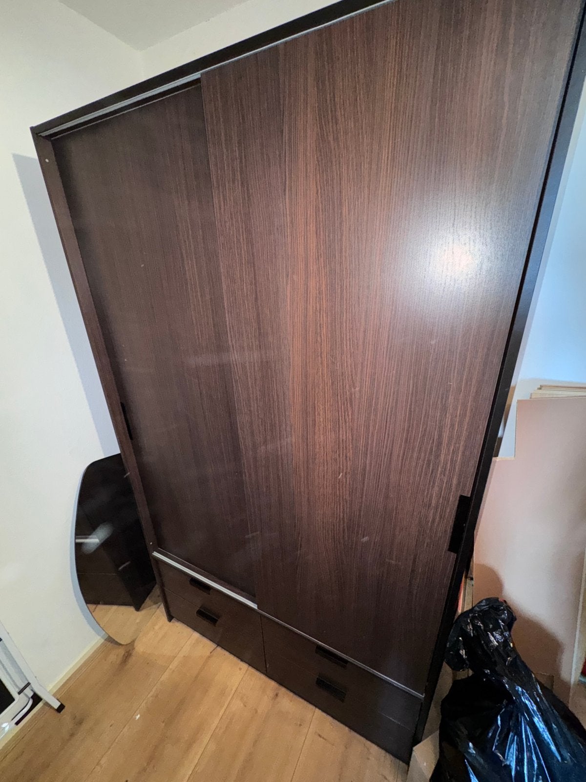 Trysil ikea Kledingkast met schuifdeuren en lades, Ophalen, Gebruikt, 100 tot 150 cm, Met lade(s)