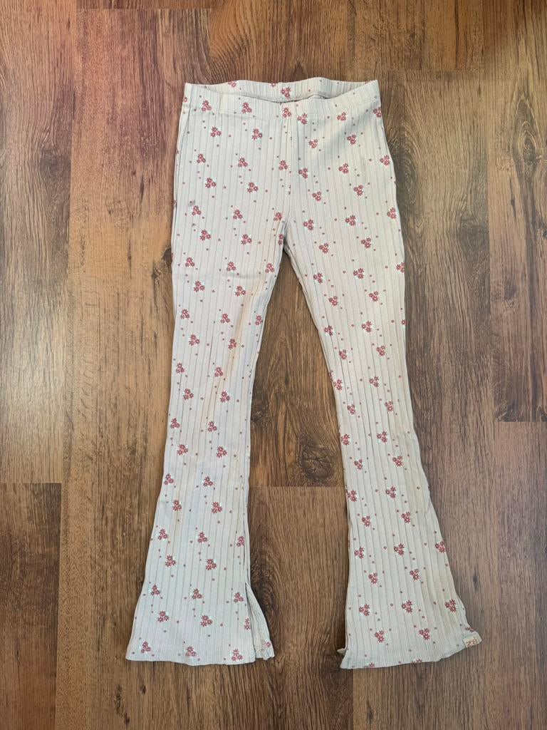 Z8 broek 134, Ophalen of Verzenden, Zo goed als nieuw, Meisje, Broek