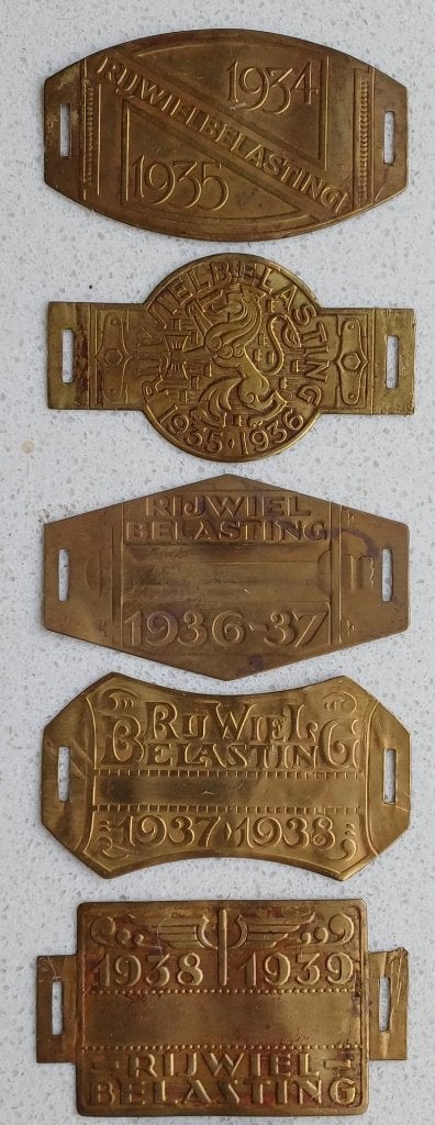 Verzameling van rijwielbelastingplaatjes 5 stuks, Ophalen of Verzenden