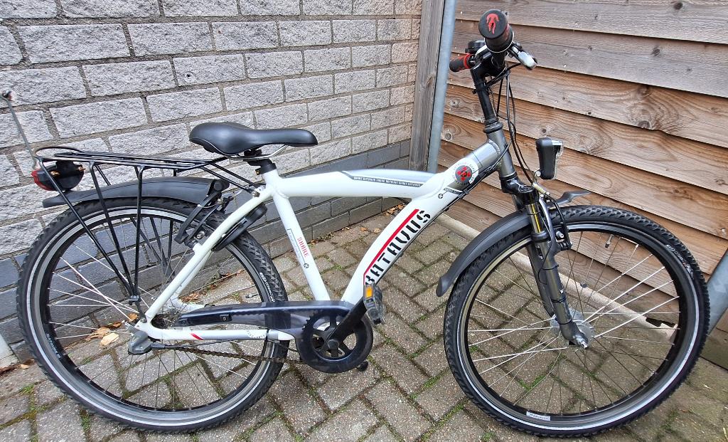 Batavus Snake jongensfiets 26inch 3 versn., Gebruikt, Versnellingen, Batavus, Trommelrem