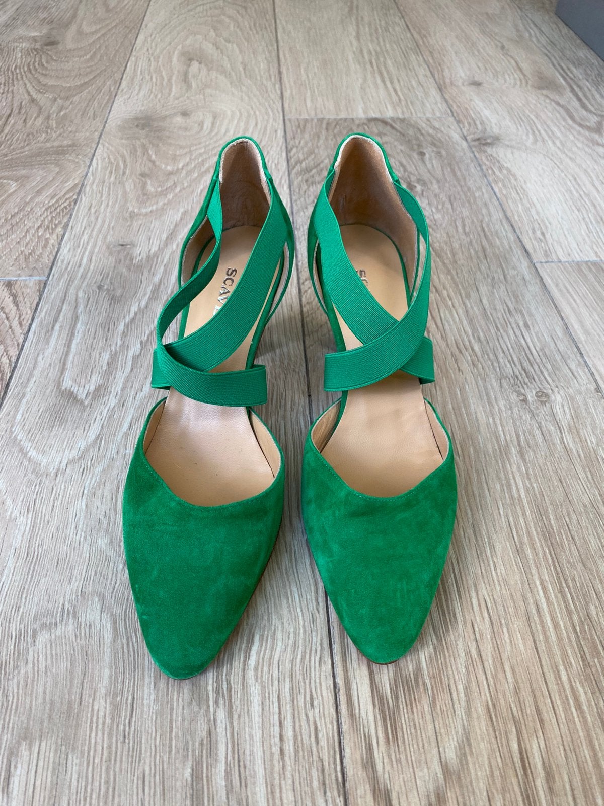 Groene Italiaanse pumps nieuw maat 38, Kleding | Dames, Ophalen of Verzenden, Nieuw, Groen