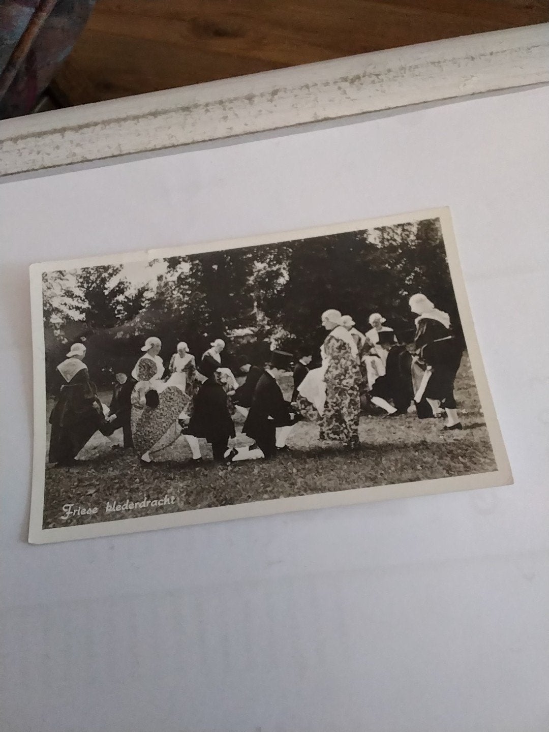 Oude Ansichtkaart Friese Klederdracht Leeuwarden, Ophalen of Verzenden, Voor 1920, Gelopen, Friesland