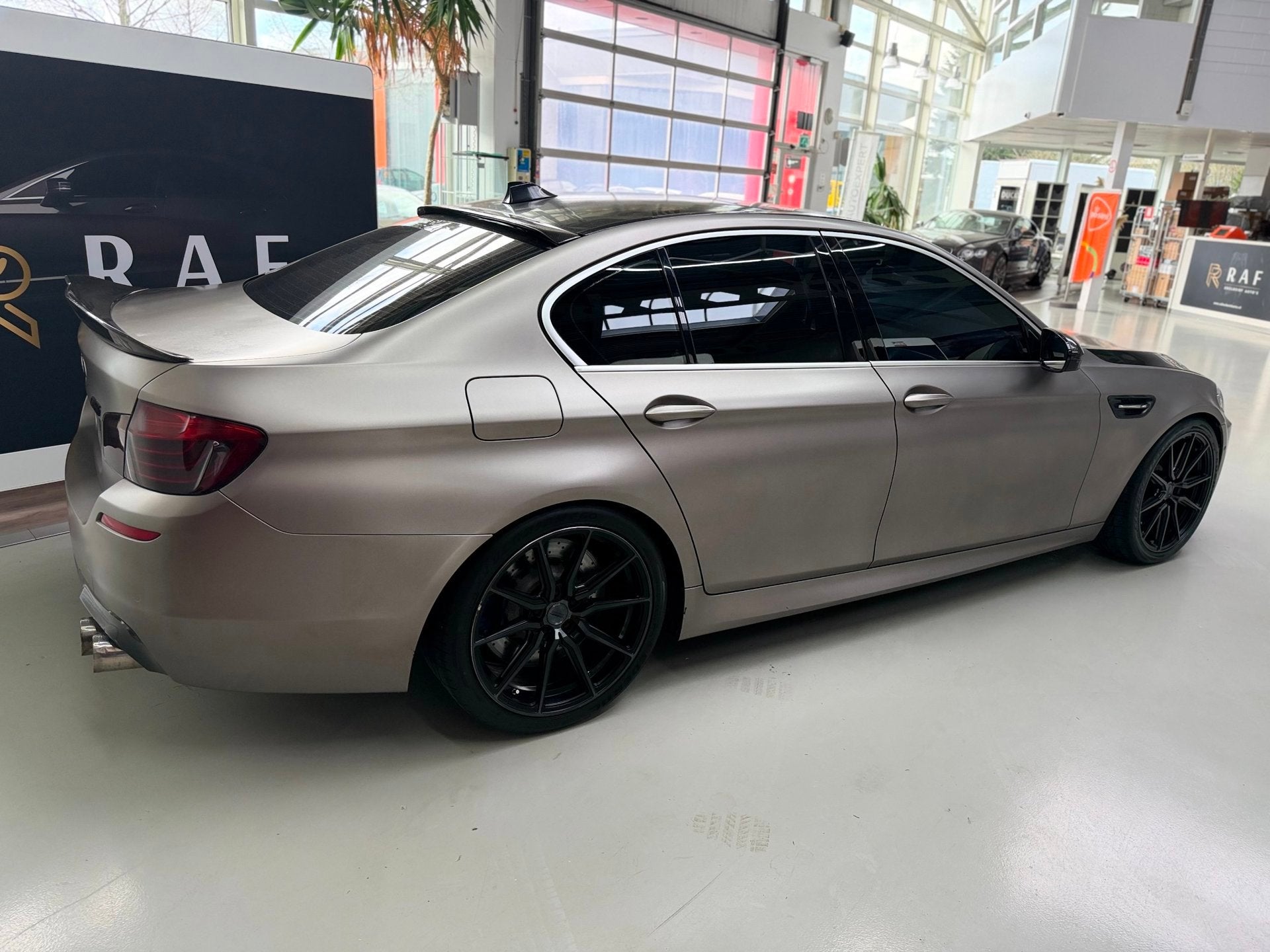 BMW 5-serie M5Automaat,Navi,Schuifkanteldak,, Auto's, Automaat, Achterwielaandrijving, Gebruikt, 4395 cc