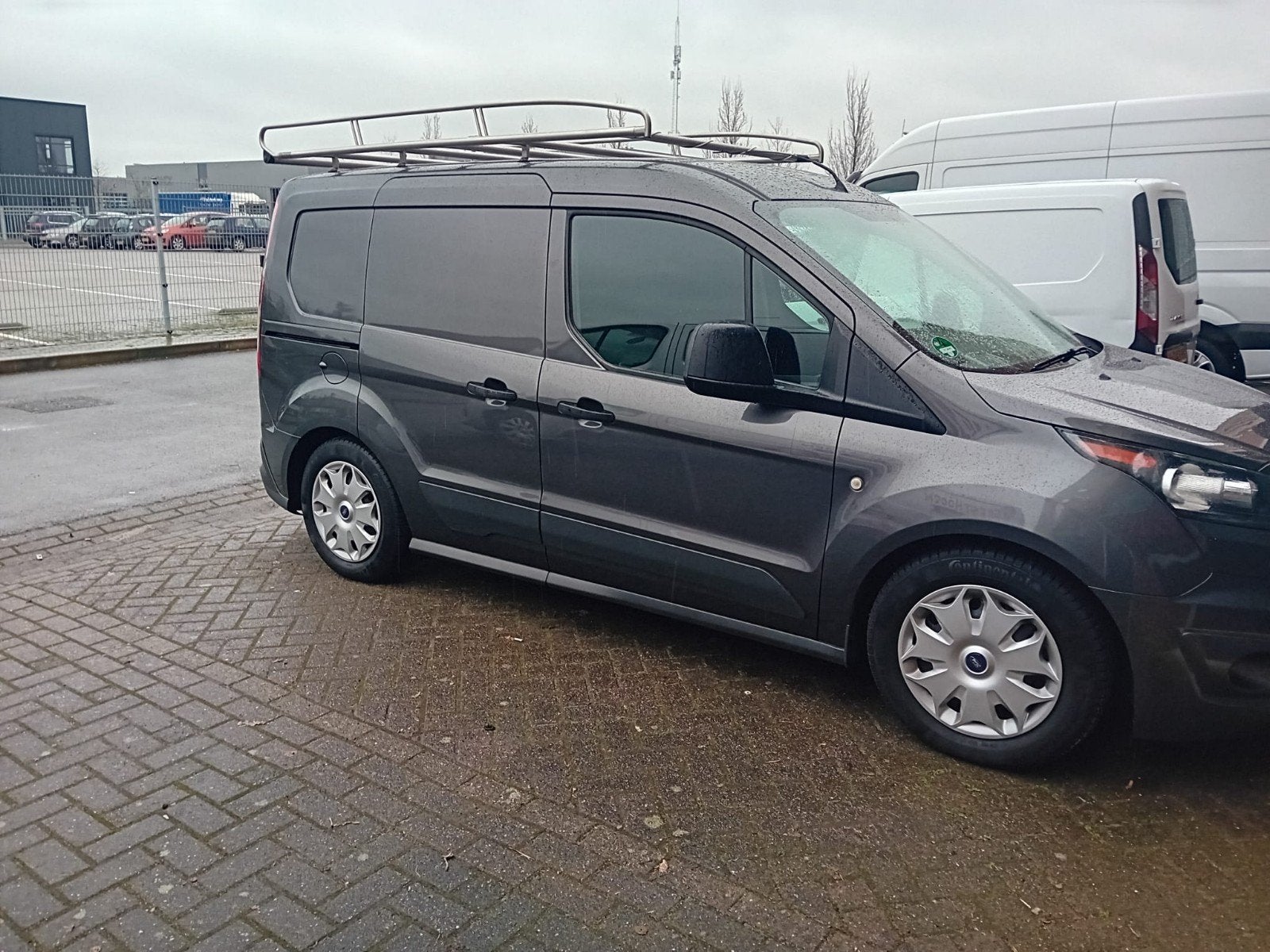 Ford Connect Imperiaal RVS met Ladderrol en Windspiraal, Ophalen