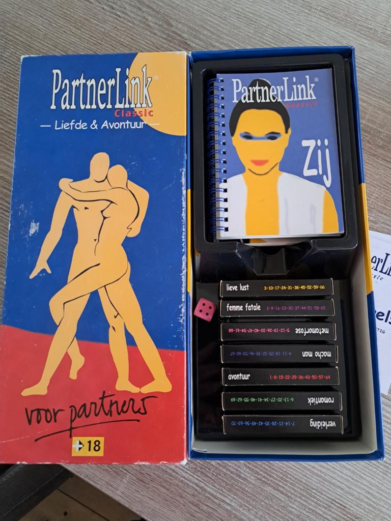 Partnerlink, Ophalen of Verzenden, Zo goed als nieuw