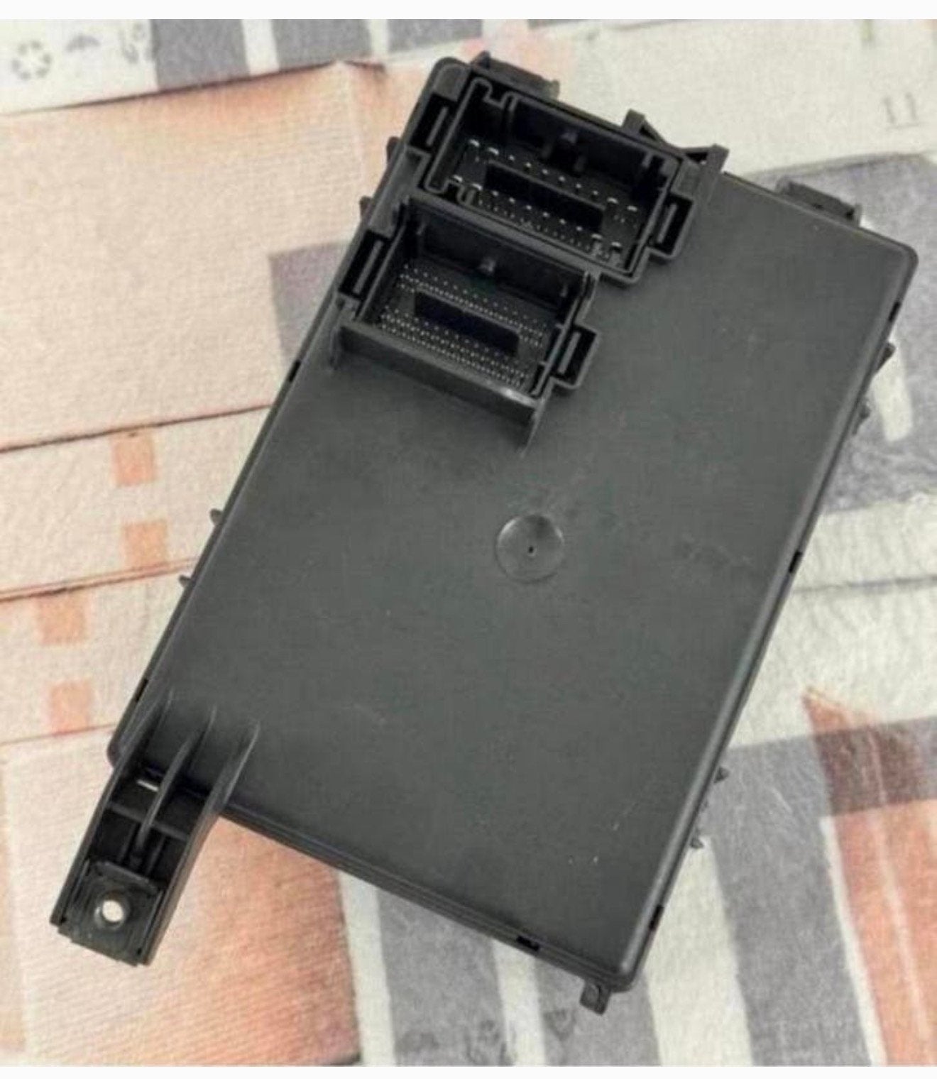 Originele Opel Corsa D Zekeringkast 13301561 BCM 2006-2012, Ophalen of Verzenden, Zo goed als nieuw, H, H
