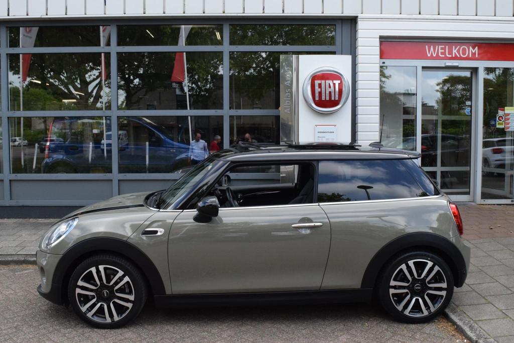 Mini Mini 1.5 Cooper Chili|Dak|Sportstoelen|Led|, Auto's, Mini, Voorwielaandrijving, 136 pk, Gebruikt, 4 stoelen