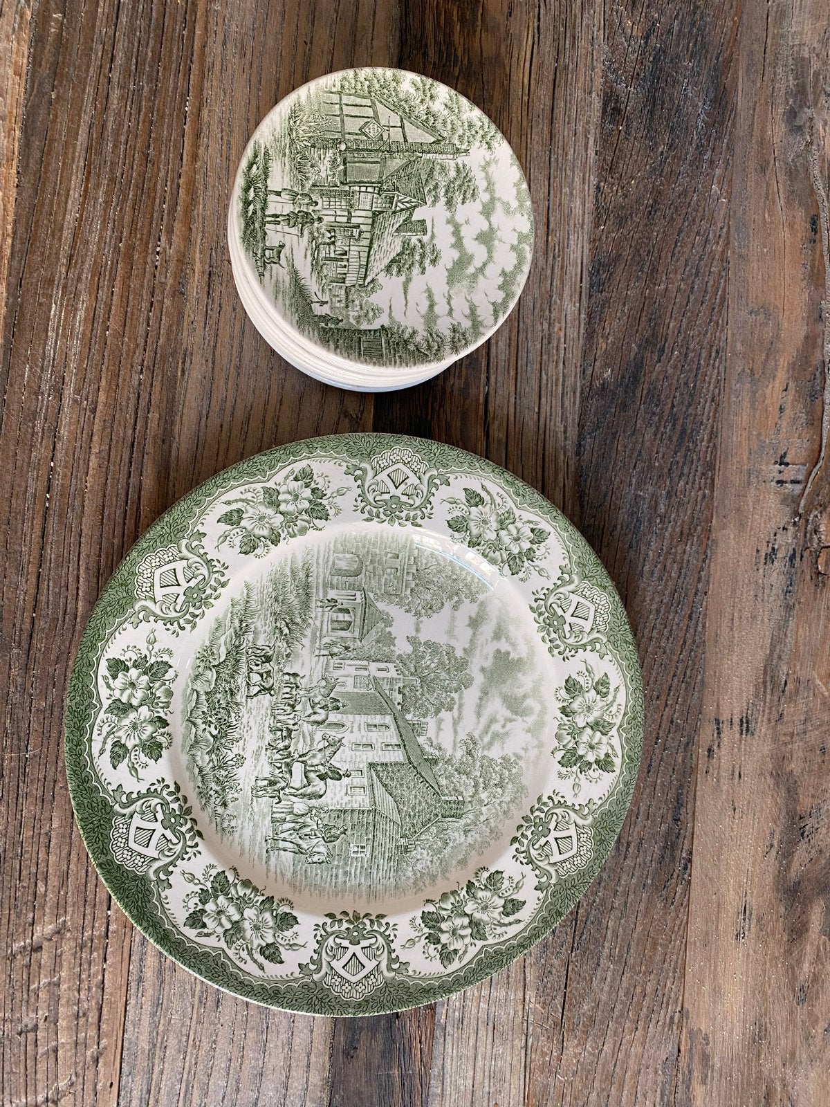 Old Inn Series petite Four set (11 bordjes) en 1 schaal, Antiek en Kunst, Ophalen of Verzenden