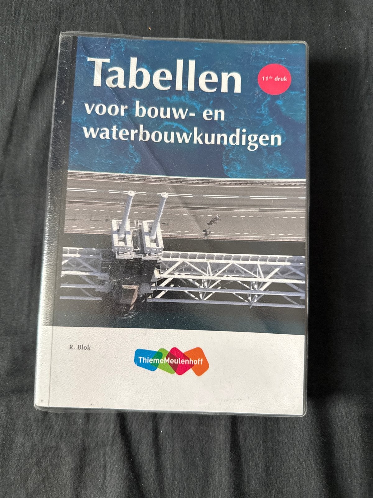 Tabellenboek bouw- en waterbouwkundigen 11e druk, Boeken, Studieboeken en Cursussen, Ophalen of Verzenden, Beta, Gelezen, HBO