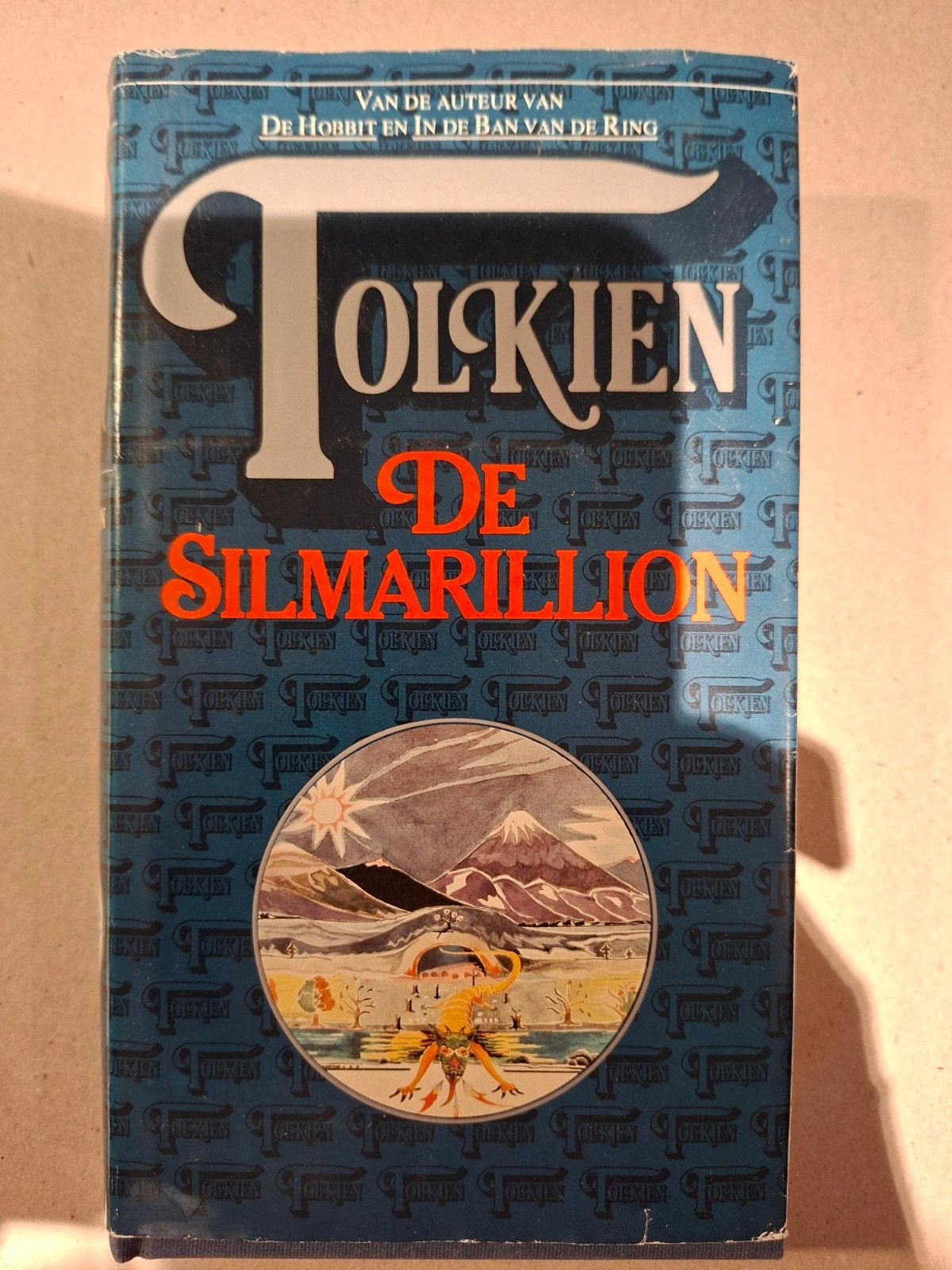 Tolkien - De Silmarillion (Hardcover), Ophalen of Verzenden, Gelezen, J.R.R. Tolkien