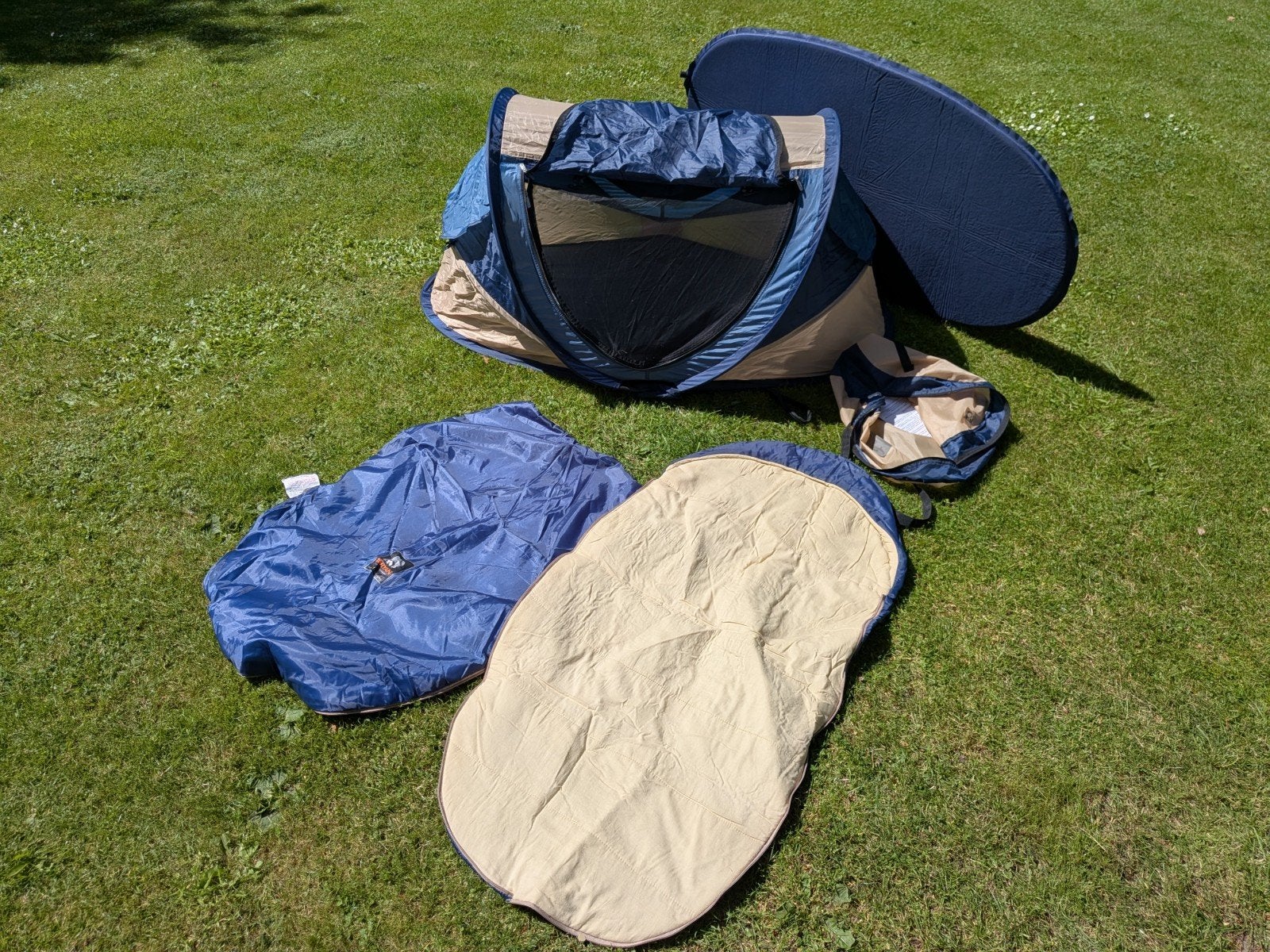 Deryan Deluxe tent, Caravans en Kamperen, Ophalen, Zo goed als nieuw, Tot en met 2
