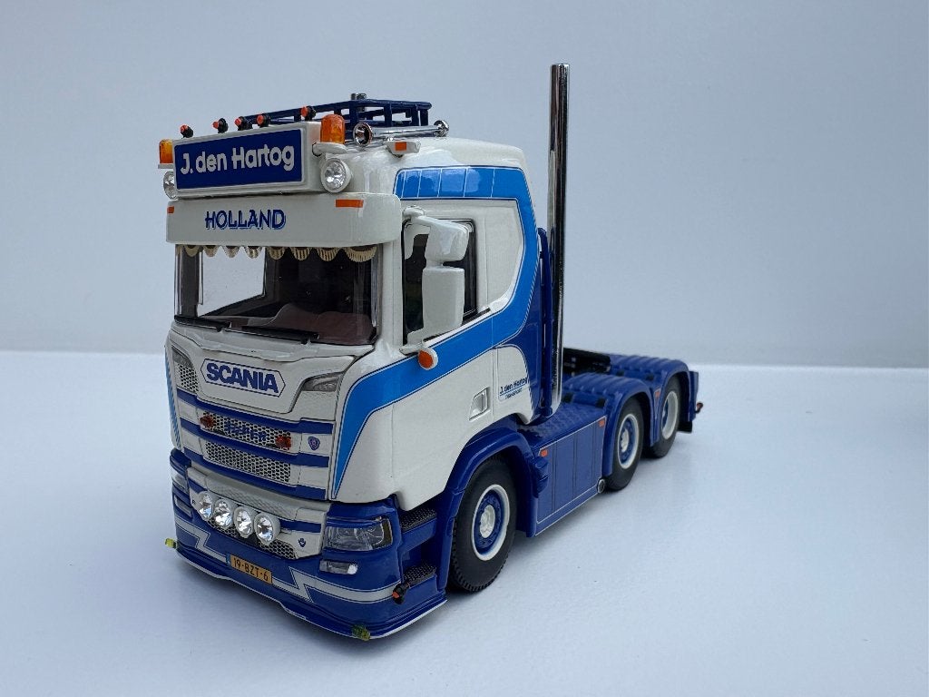 WSI SCANIA R NORMAL  I CR20N 6X2 TWIN STEER J.DEN HARTOG, Ophalen of Verzenden, Nieuw, Bus of Vrachtwagen, Wsi