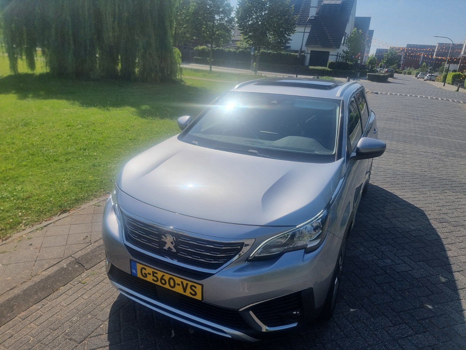 Peugeot 5008 1.2 automaat 7prs panodak btw, Auto's, 1199 cc, 130 pk, 3 cilinders, 1405 kg