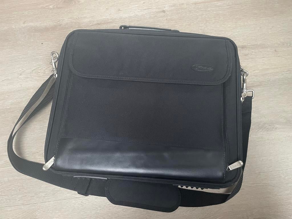 Targus laptoptas, 15 inch, Tabletvak, Ophalen of Verzenden, Zo goed als nieuw