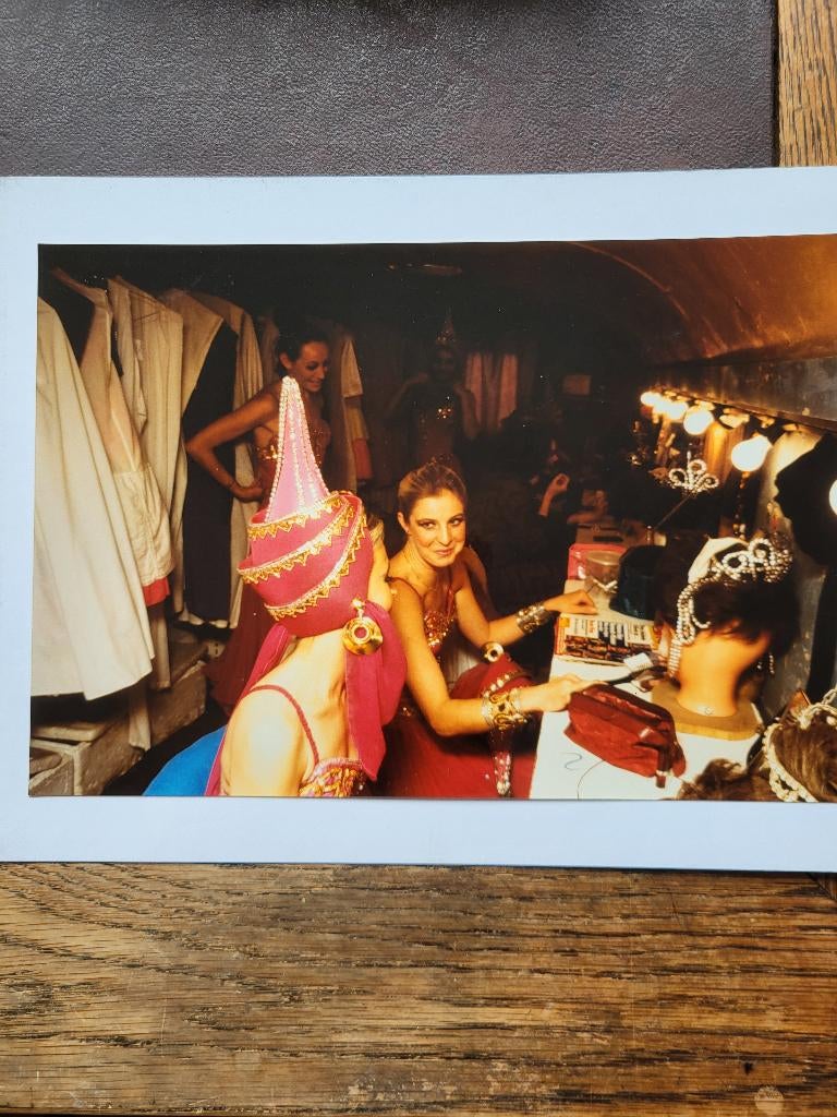 Circus/ grote foto garderobe wagen/ Rob van Hout., Verzamelen, Ophalen of Verzenden, Zo goed als nieuw