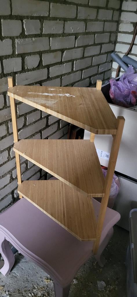 Ikea hoekkastje, Huis en Inrichting, Kasten | Stellingkasten, Ophalen, Zo goed als nieuw