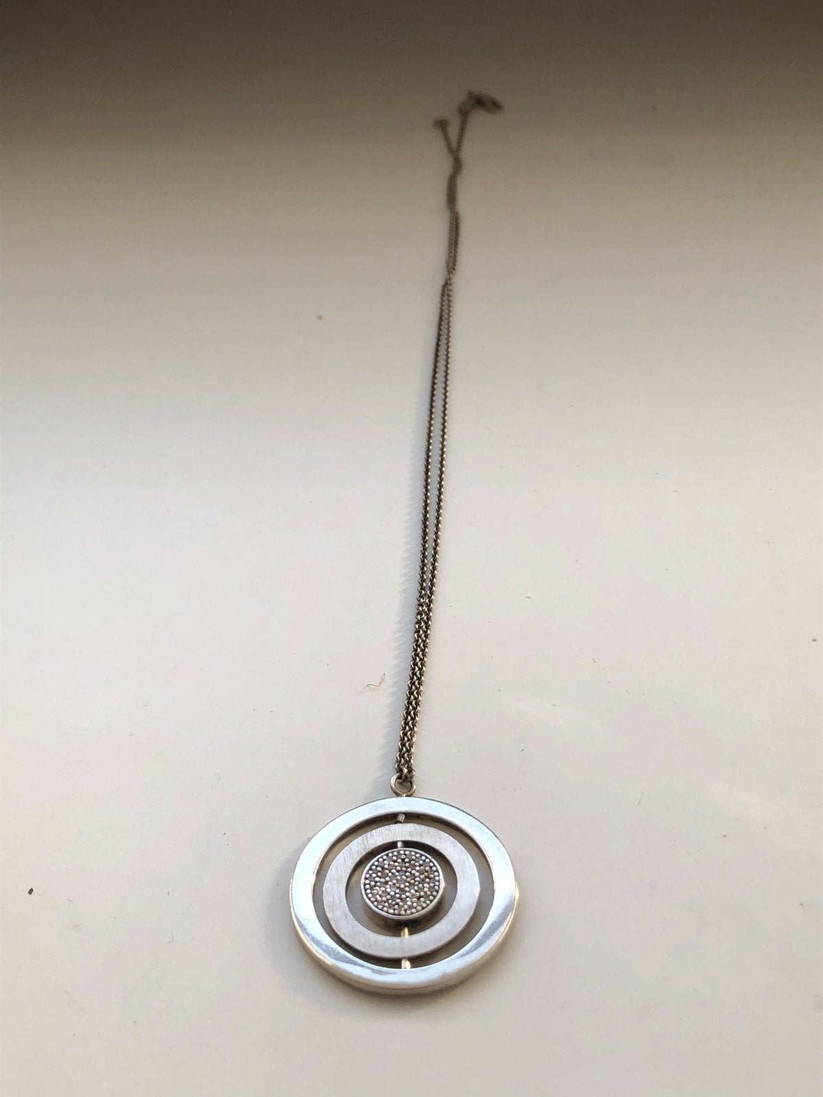 Zilveren (925) Esprit ketting met draaiende ringen hanger, Ophalen of Verzenden, Gebruikt, Zilver, Met hanger