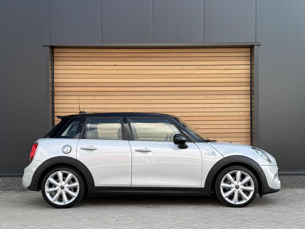 Mini Cooper S 2.0 LEDER|CARPLAY|CRUISECONTROL, Voorwielaandrijving, 1998 cc, 15 km/l, Gebruikt