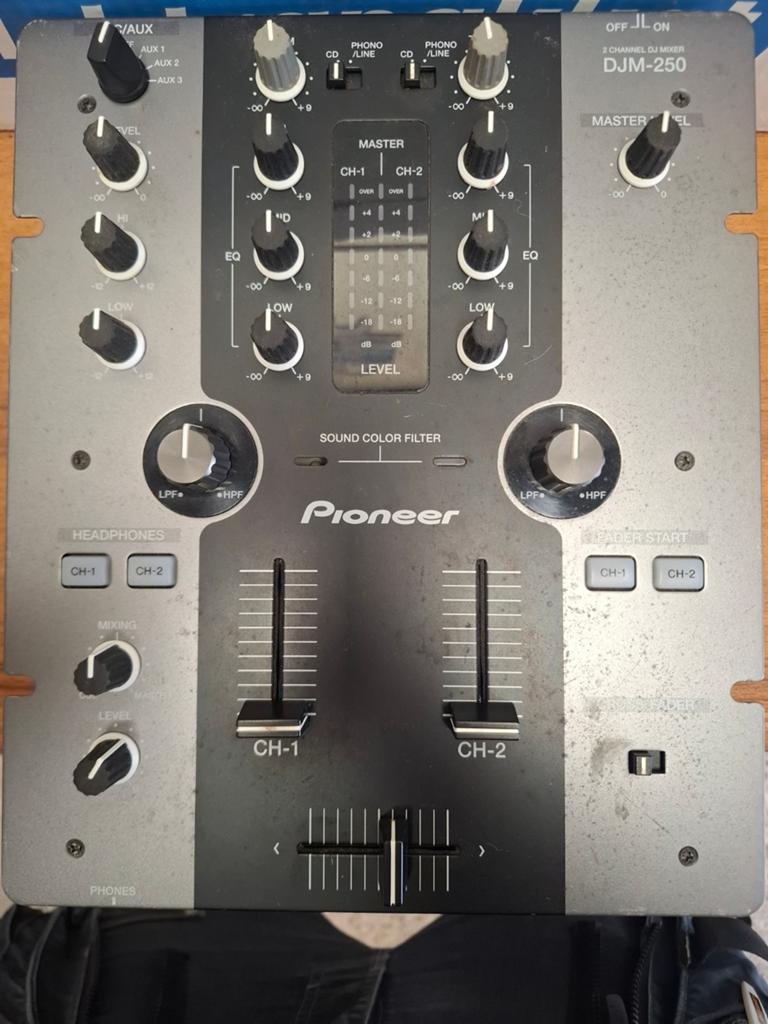 Pioneer DJM-250 2-kanaals DJ Mixer, Ophalen of Verzenden, Gebruikt, Draaitafel, Pioneer