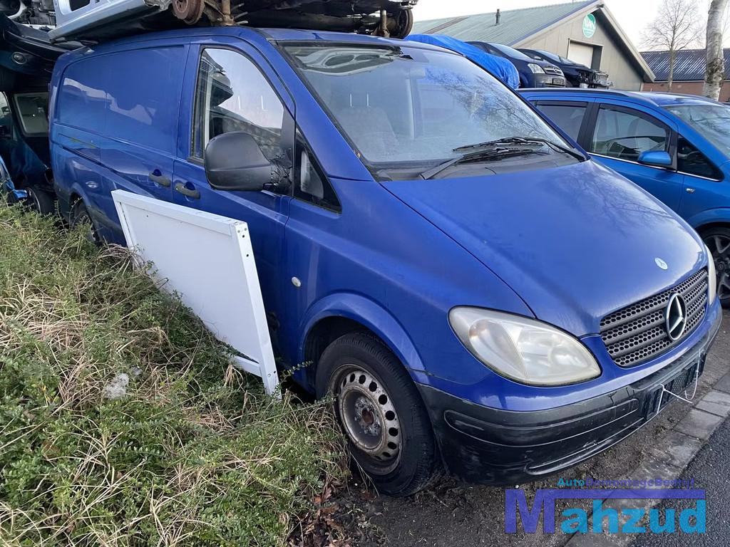 MERCEDES VITO W639 blauw Rechts voorscherm 2003-2011, Gebruikt, Mercedes-Benz AG, Mercedes-Benz, Ophalen of Verzenden