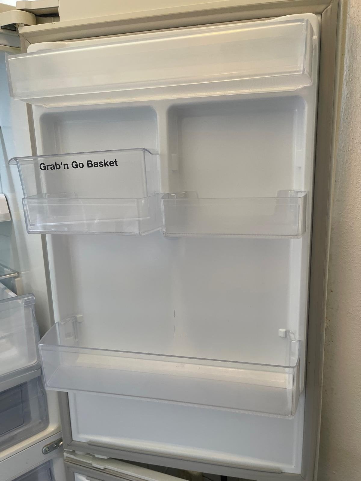 Samsung Koelkast met Vriezer - Ruim en Functioneel, Ophalen, Gebruikt, 200 liter of meer, 60 cm of meer