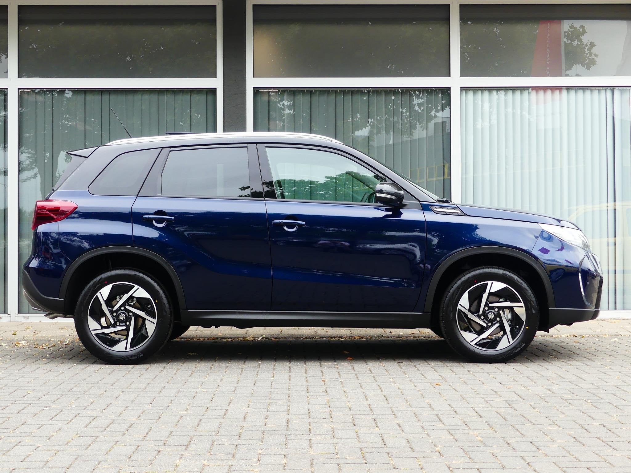 Suzuki Vitara 1.4 Boosterjet Style Smart Hybrid PANORAMADAK,, Auto's, Voorwielaandrijving, 12 maanden, Automatische klimaatregeling