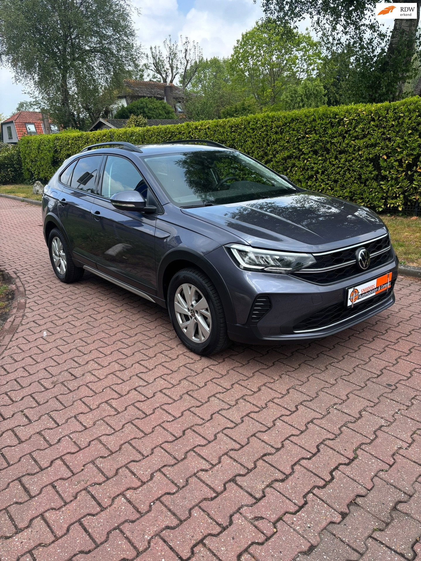 Volkswagen TAIGO 1.0 TSI Life Oranje Edition AUT NIEUWSTAAT!, Dealer onderhouden, Stof, 116 pk, Bedrijf