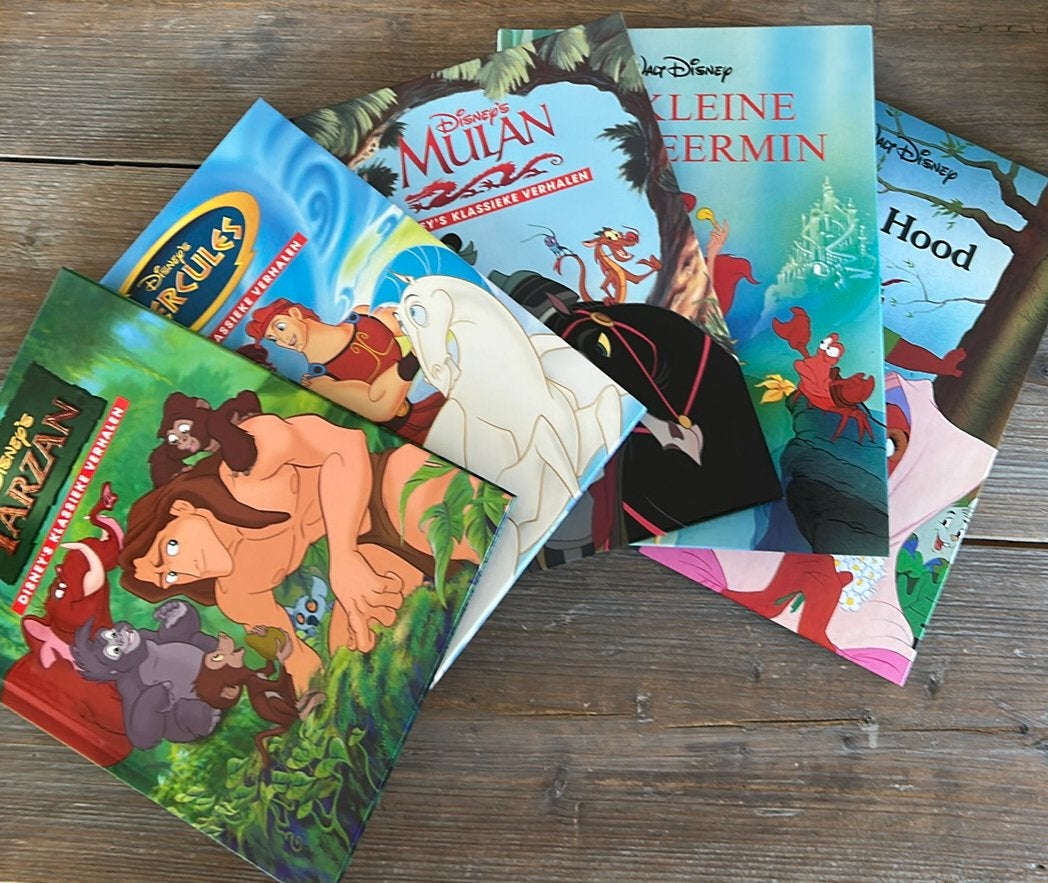 5 Disney Klassiekers samen, Boeken, Fictie algemeen, Walt Disney, Ophalen of Verzenden, Zo goed als nieuw