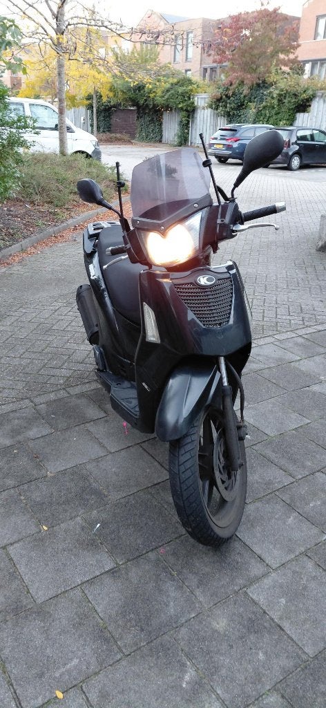 Mooie zwarte goed rijdende Kymco Peoples uit 2013, Maximaal 45 km/u, Ophalen of Verzenden, Zo goed als nieuw, People S