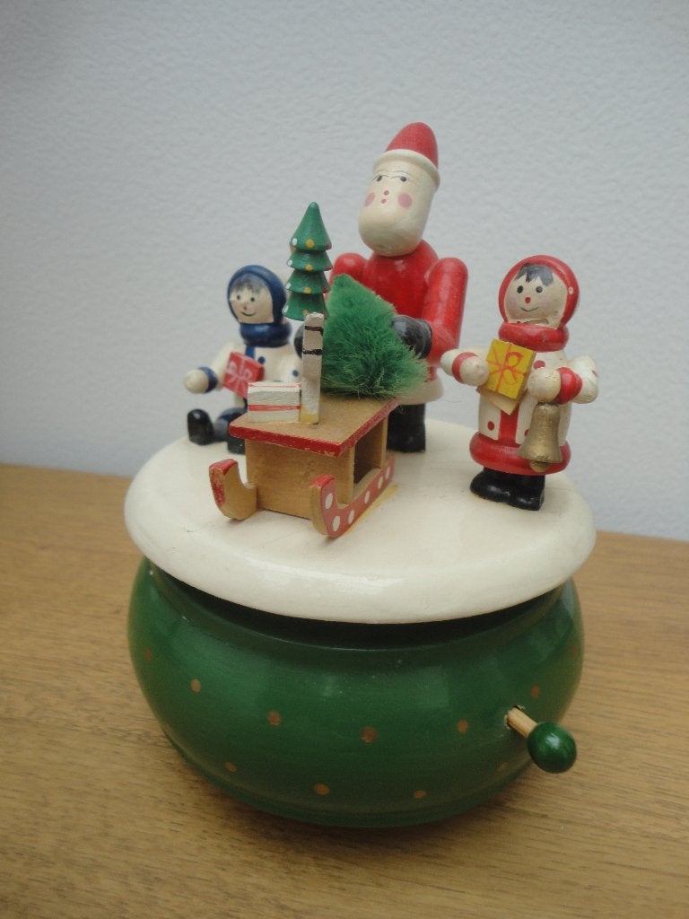 Mooie houten Kerstmis speeldoos kerstman met slee, Ophalen of Verzenden, Gebruikt