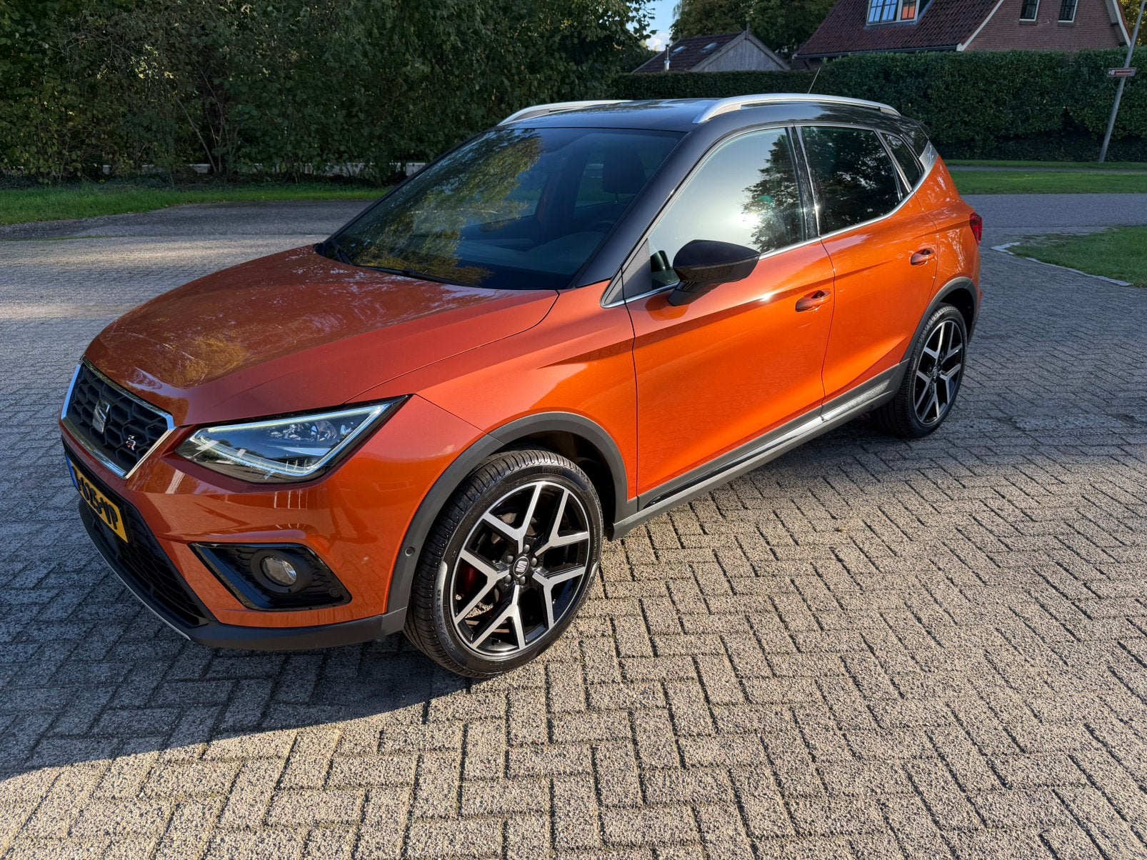 SEAT ARONA 1.OTSi 116PK FR BUSINESS INTENSE 7DSG CARPLAY|CAM, Auto's, Dealer onderhouden, 1112 kg, Overige kleuren, 49 €/maand