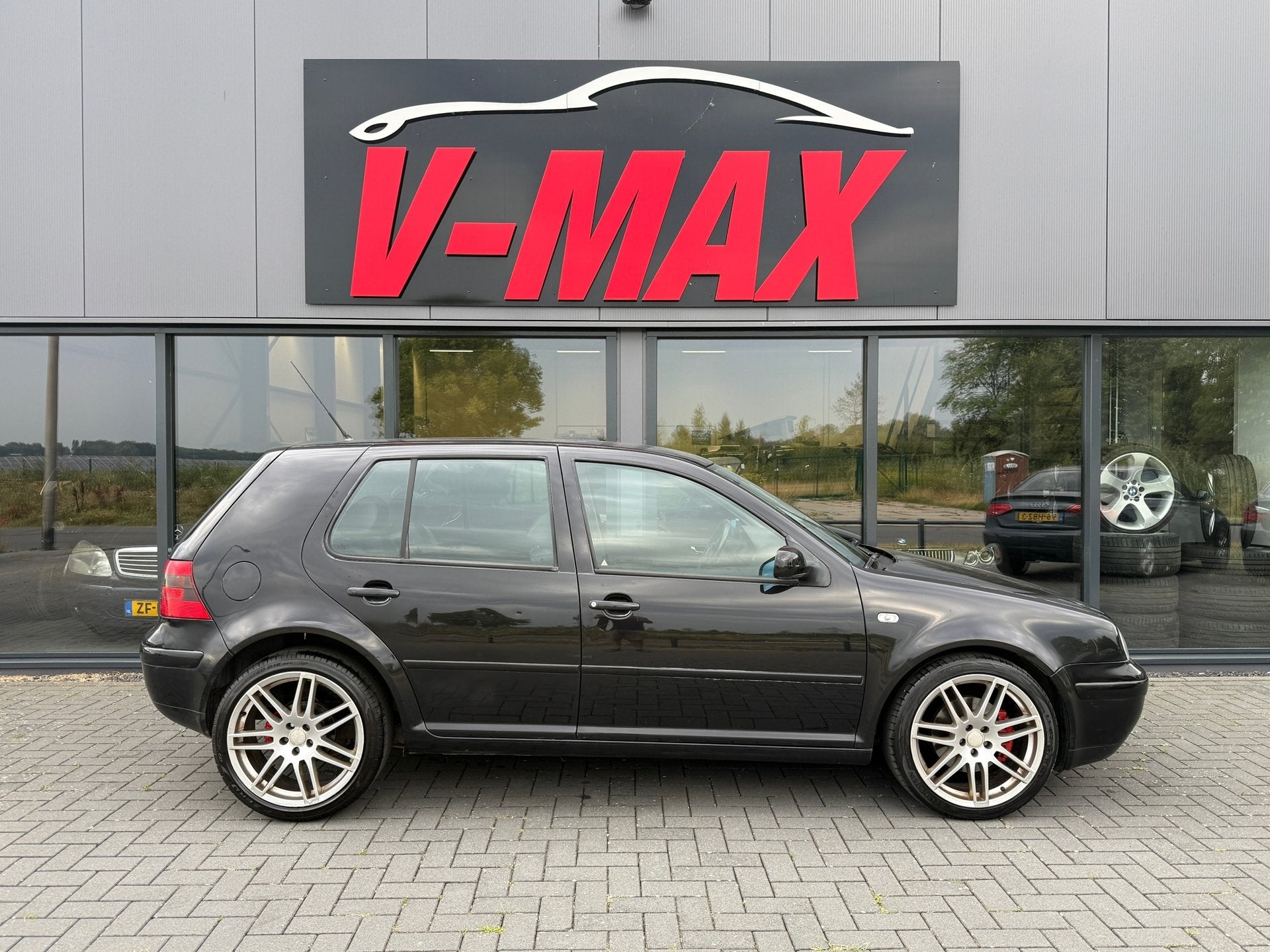Volkswagen Golf 2.3 V5 Highline AUT NAP Leder Cruise Stoelvw, Gebruikt, 150 pk, Zwart, Bedrijf