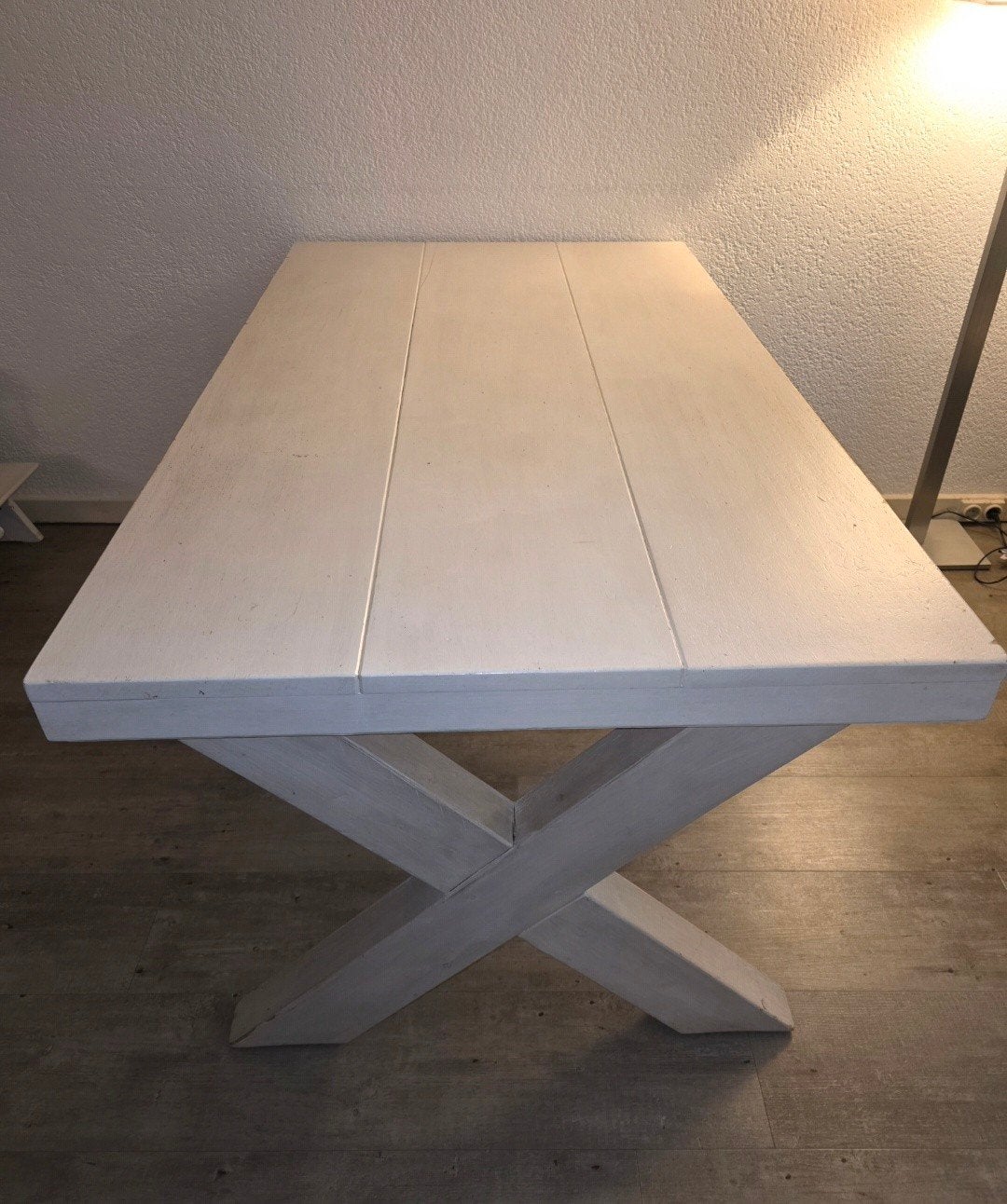 Robuuste eettafel met kruispoot - Landelijke stijl, Ophalen, Gebruikt, 50 tot 100 cm, Vier personen