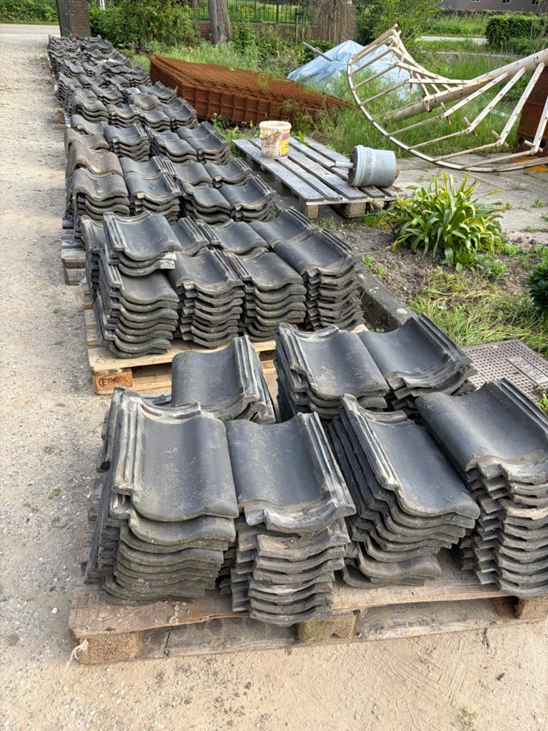 1000 stuks VHV blauw gesmoorde dakpannen De Valk, Ophalen, Gebruikt, Steen of Klei, Blauw