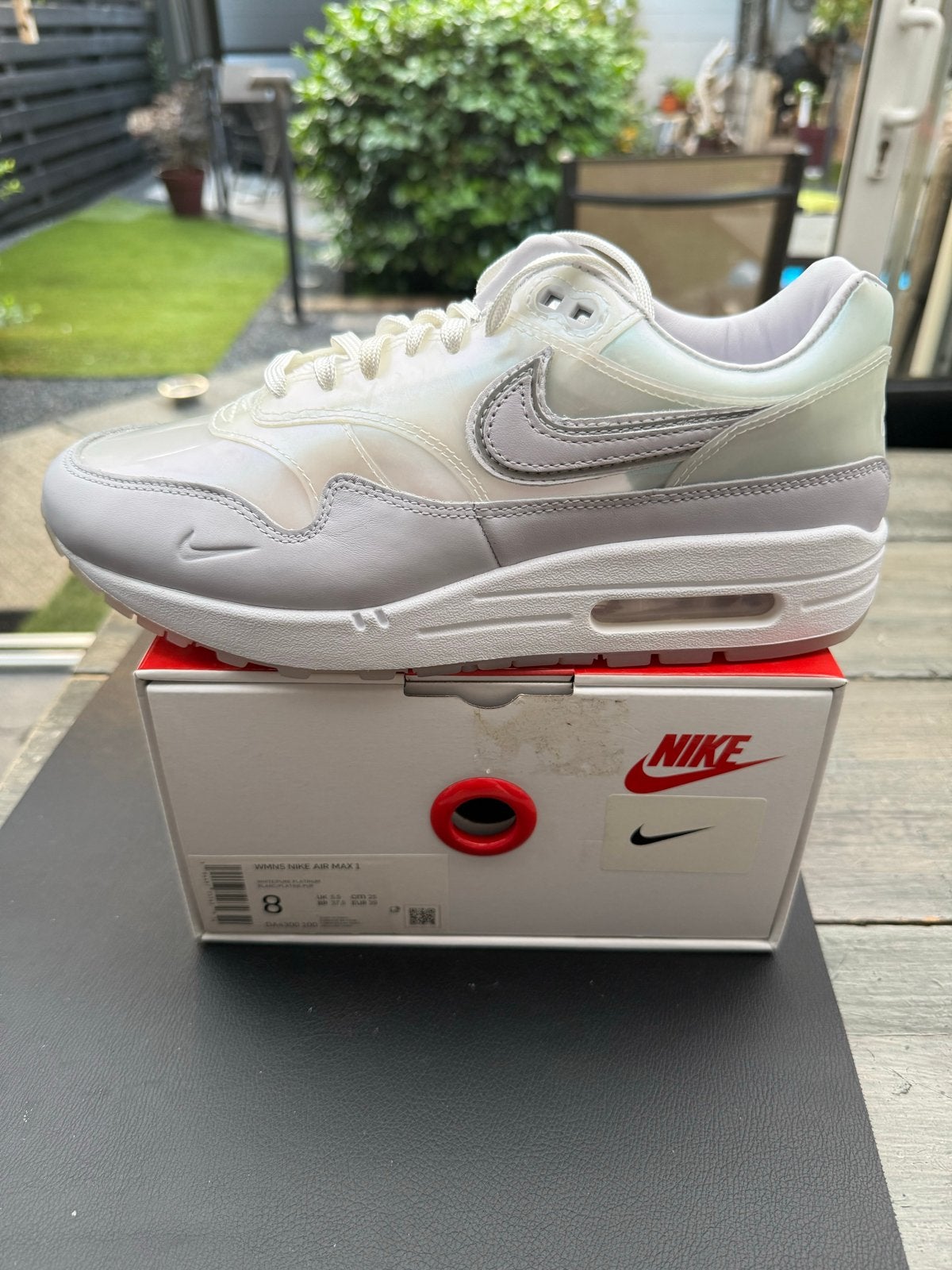 Nike Air Max 1 SNKRS Air Max Day 2020 39 - Nieuw in doos, Wit, Nieuw, Ophalen of Verzenden, Sneakers of Gympen