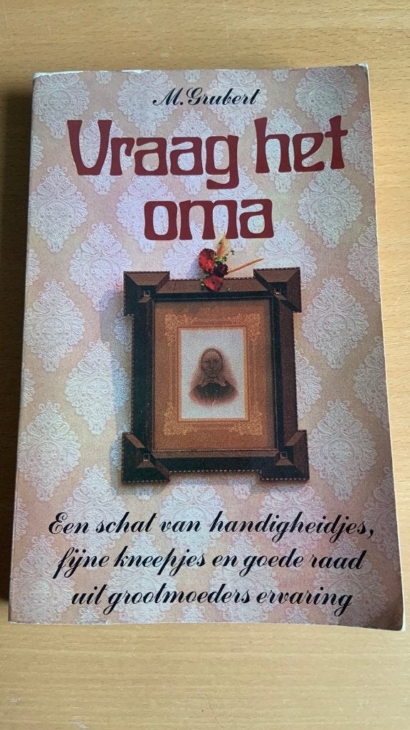 Vraag het oma - M. Grubert, Ophalen of Verzenden