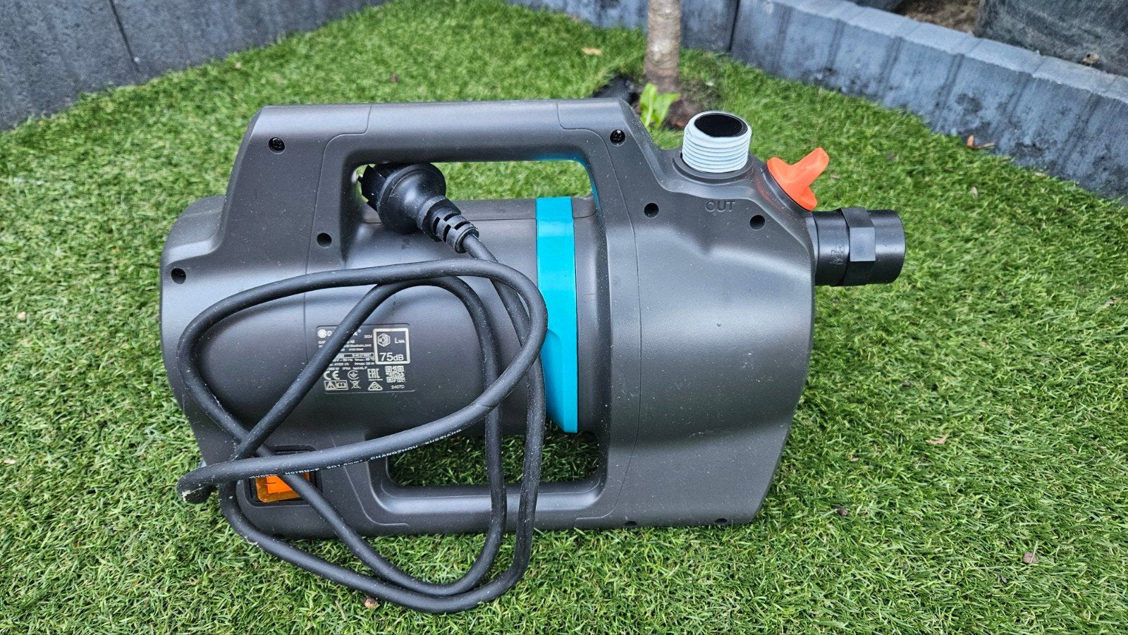 Gardena Garden Pump 4100 Silent - Zo goed als nieuw, Tuin en Terras, Ophalen, Zo goed als nieuw, Besproeiingspomp