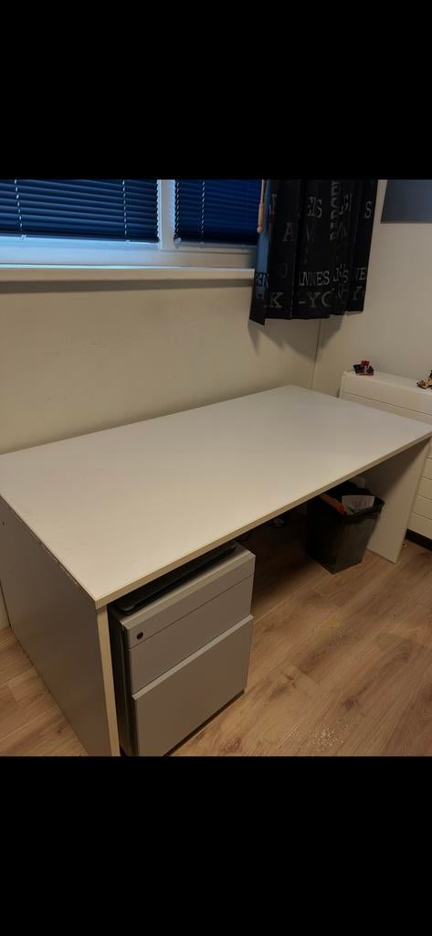 Wit bureau, Ophalen, Gebruikt