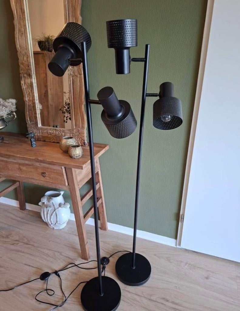 Twee moderne sta lampen, Ophalen, Zo goed als nieuw, 150 tot 200 cm