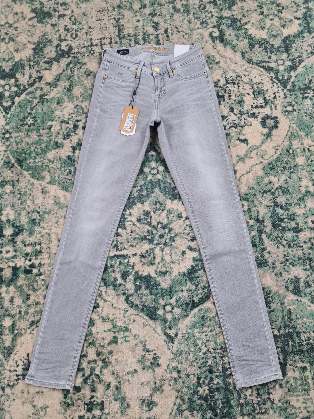 Denham Spray Super Tight Fit W25 L30 Nieuw Tulsi2530, Denham, Nieuw, Ophalen of Verzenden, W30 - W32 (confectie 38/40)