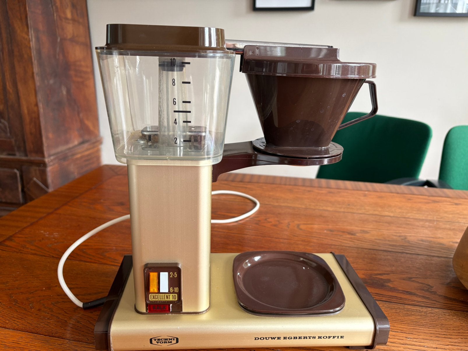 Douwe Egberts technivorm type 74 defect, Ophalen of Verzenden, Gebruikt, Koffiemachine