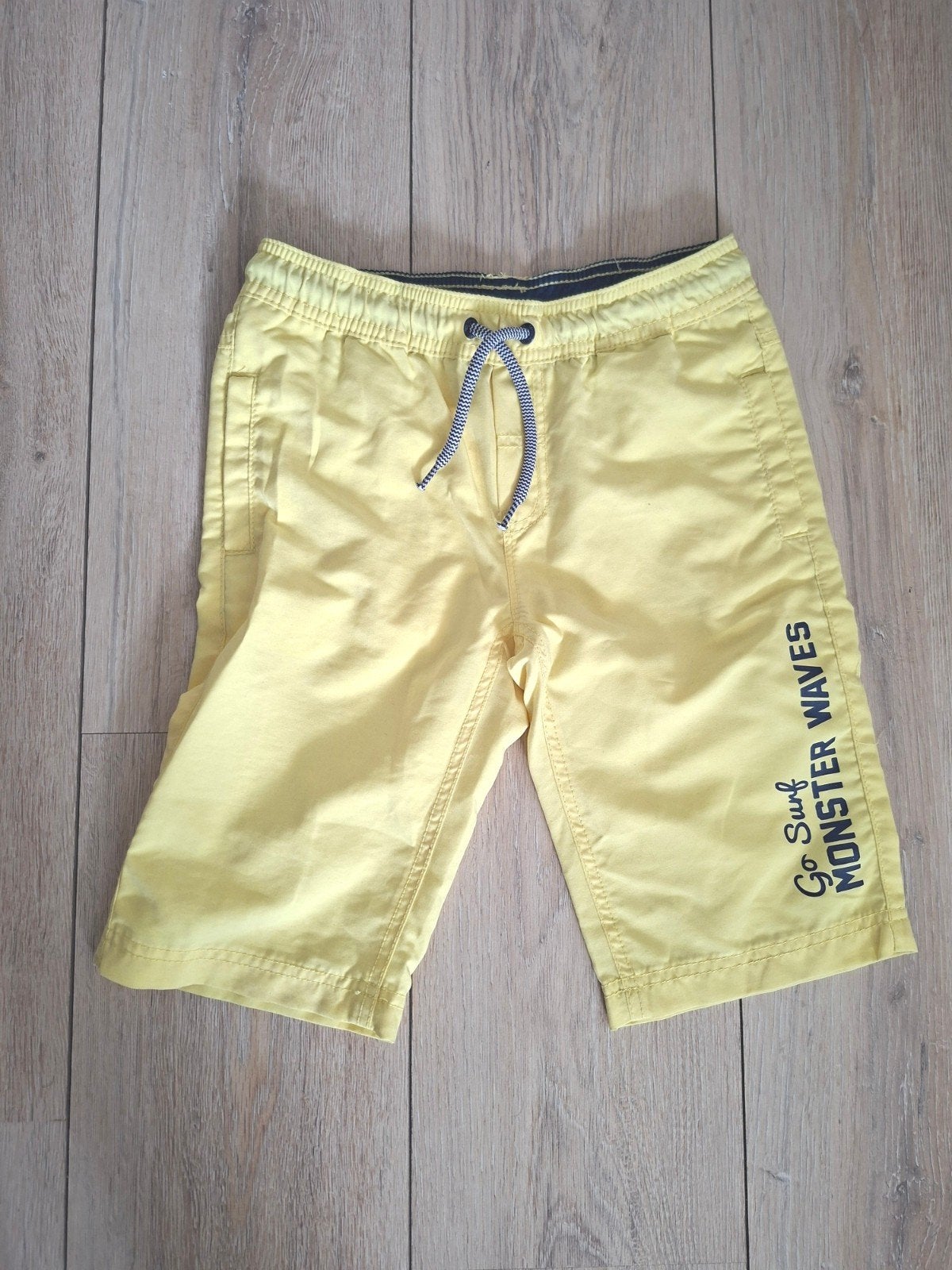 Leuke licht geel zwemshort - maat 134 (C&A), Kinderen en Baby's, Kinderkleding | Maat 134, C&A, Ophalen of Verzenden, Jongen, Nieuw